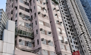 18岁内地女大学生，坠楼身亡！香港警方披露详情